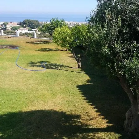 Vila Luxury In *